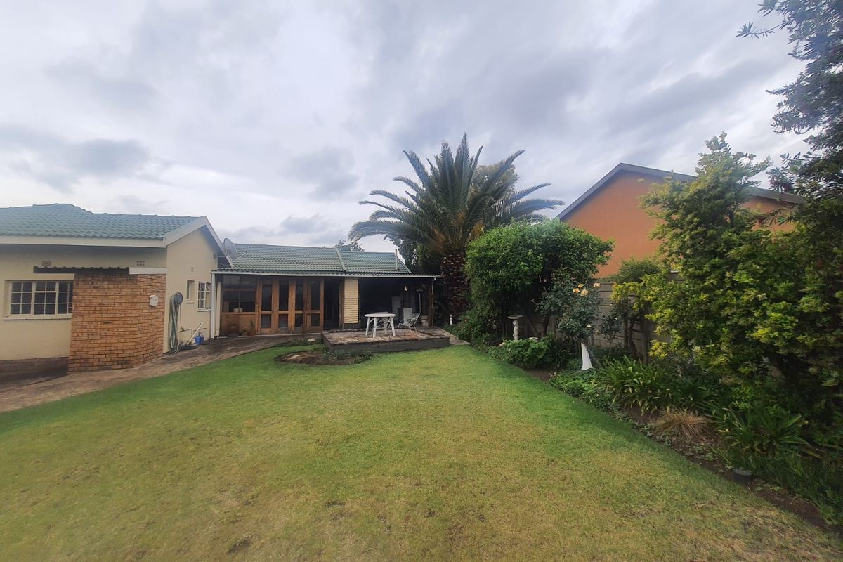 Perfect Buy In Flora Gardens For An Amazing Price. - Photo 4