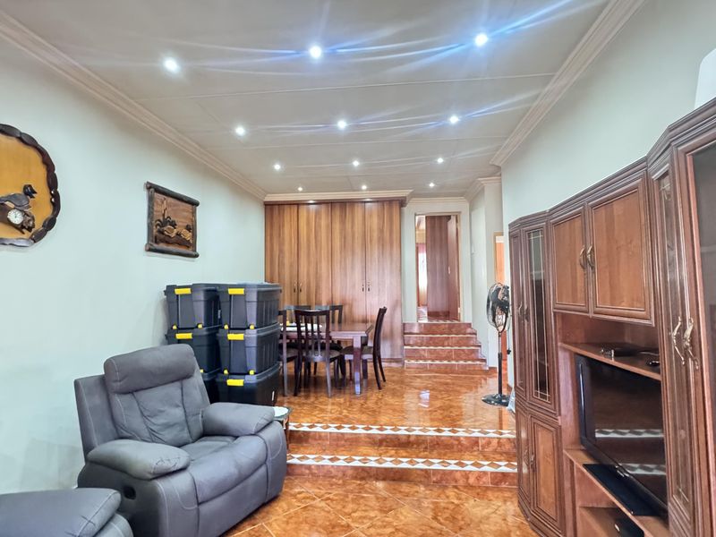 Two Homes, One Opportunity | The Perfect Family or Investment Property - Photo 7