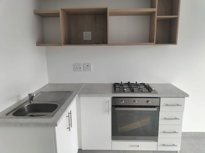 Ground Floor Apartment - Photo 4