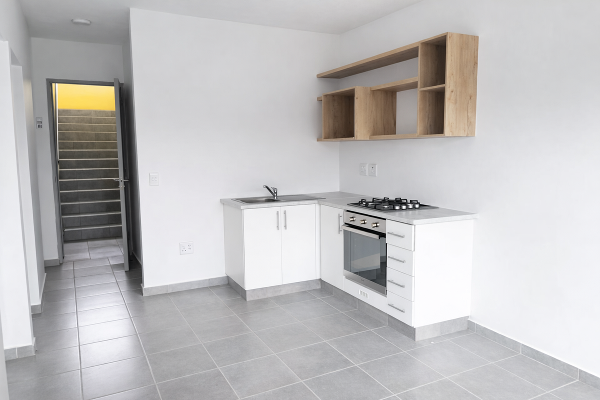 Ground Floor Apartment - Photo 2