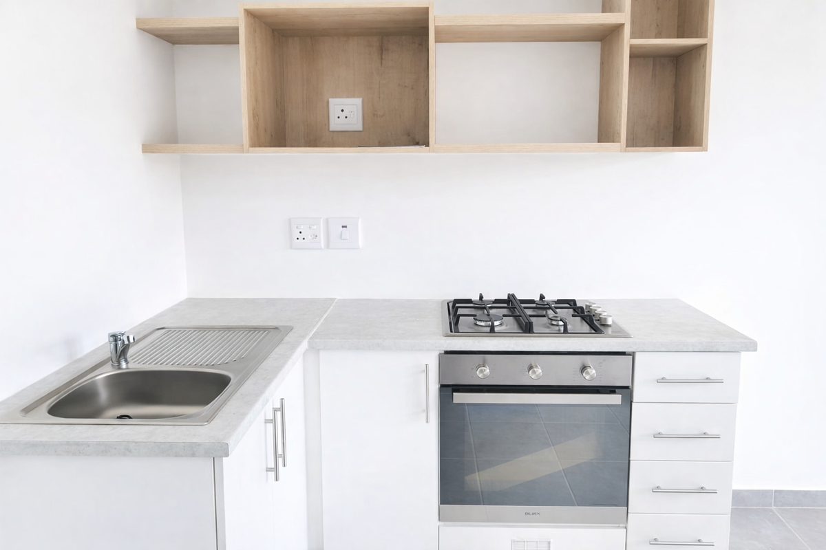 Ground Floor Apartment - Photo 3