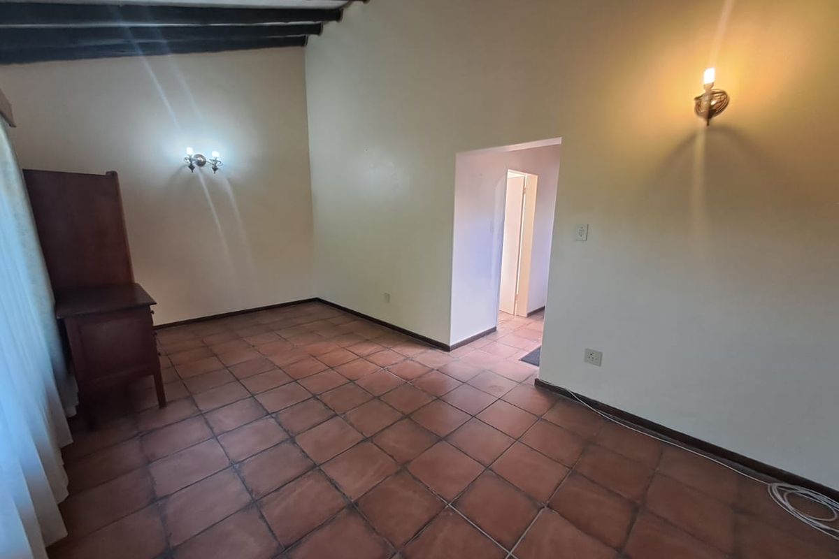 COZY BATCHELLORS FLAT AVAIL IN THREE RIVERS - Photo 3