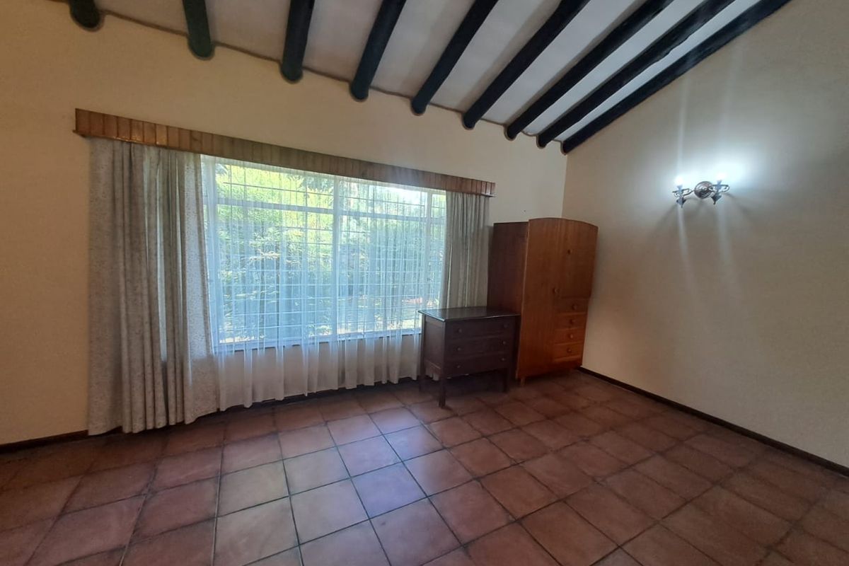 COZY BATCHELLORS FLAT AVAIL IN THREE RIVERS - Photo 4