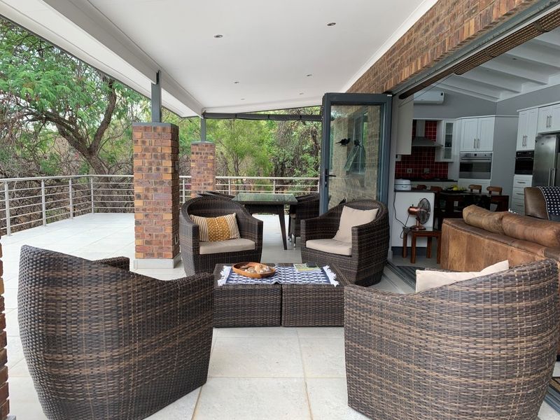 Architectural Masterpiece with Breathtaking Bushveld Views - Photo 7