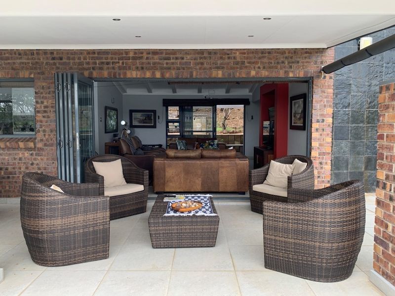 Architectural Masterpiece with Breathtaking Bushveld Views - Photo 6