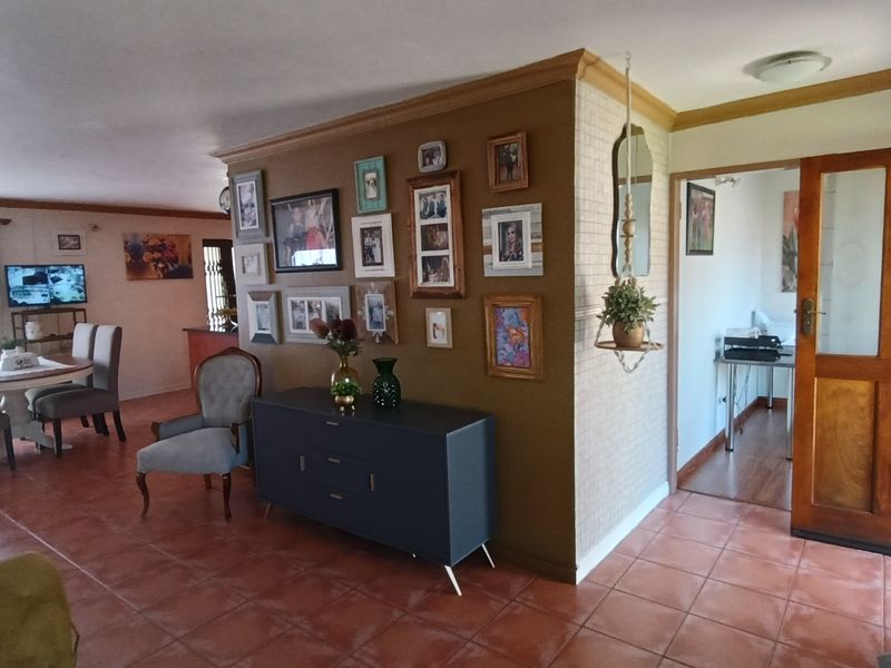 Beautiful property walking distance from Cambridge! - Photo 5