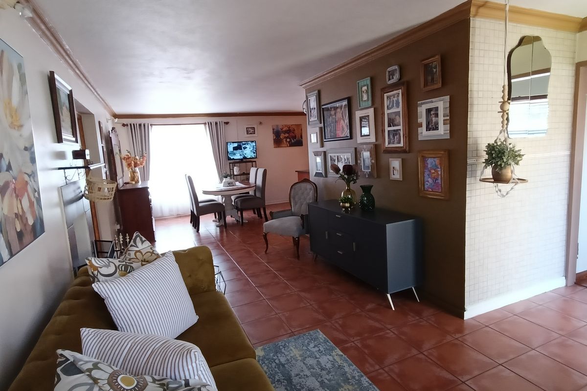 Beautiful property walking distance from Cambridge! - Photo 4