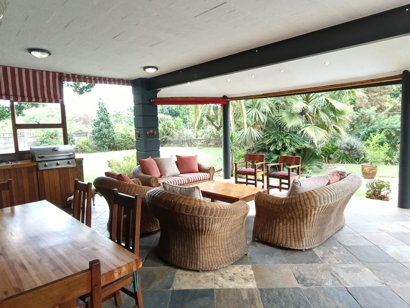 Perfect guesthouse or family compound. - Photo 6