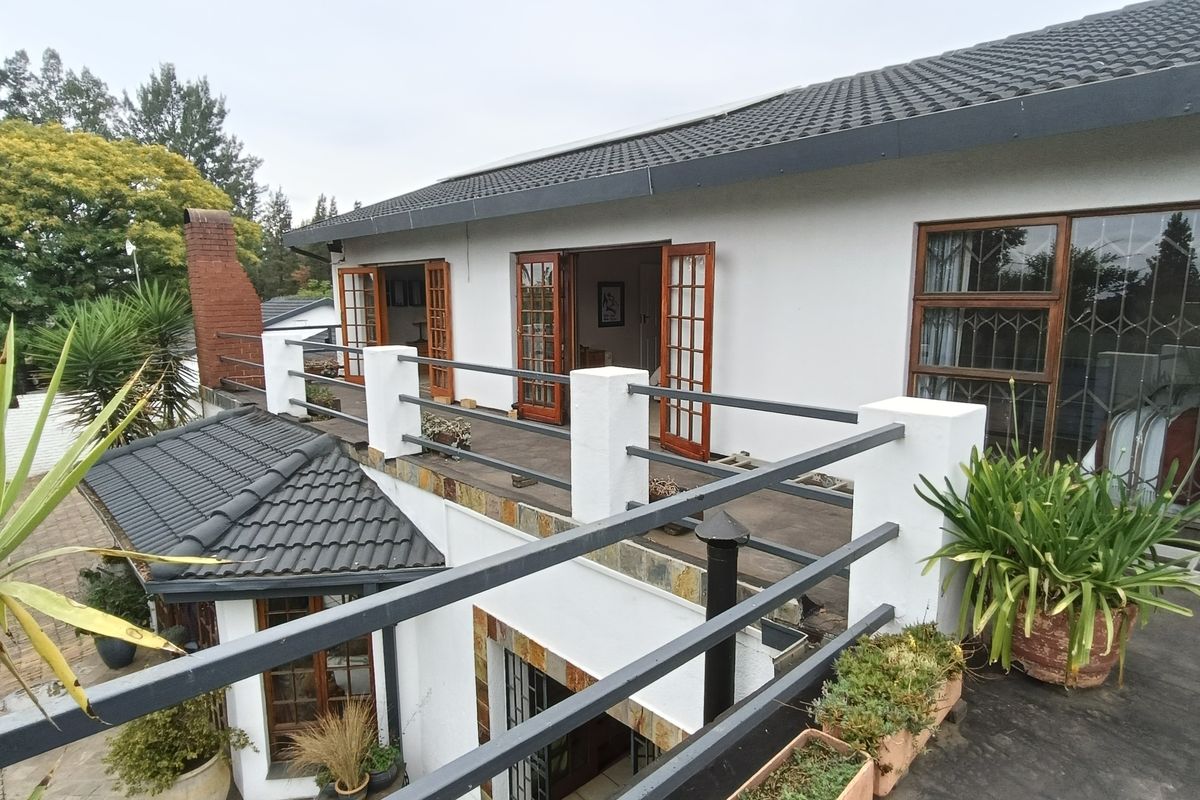 Perfect guesthouse or family compound. - Photo 3