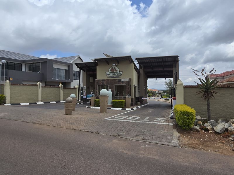 Vacant Land / Plot for Sale in North View Estate - Photo 2
