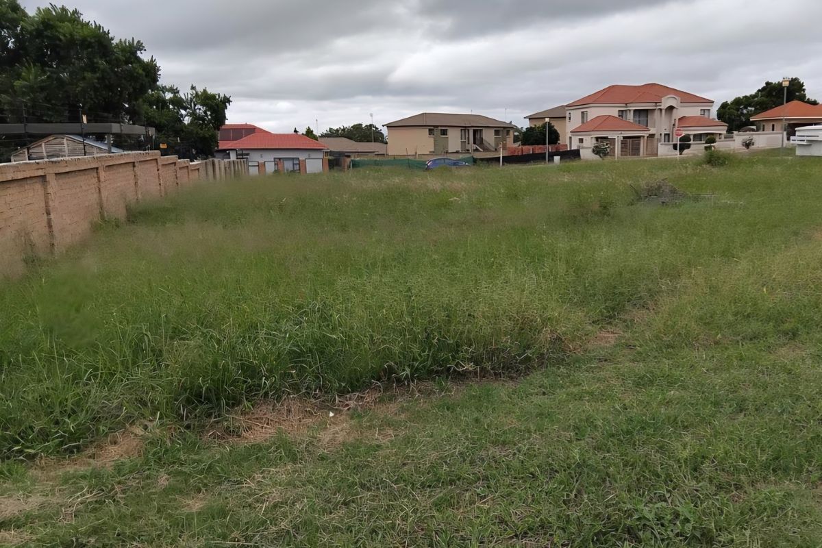 Vacant Land / Plot for Sale in North View Estate - Photo 5