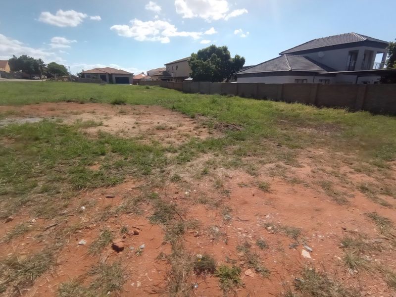 Vacant Land / Plot for Sale in North View Estate - Photo 4