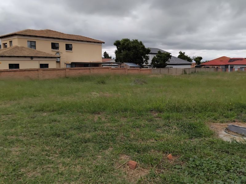 Vacant Land / Plot for Sale in North View Estate - Photo 6