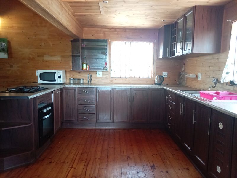 Holiday Home for Sale in a Wildlife Estate – Bushveld Escape - Photo 10