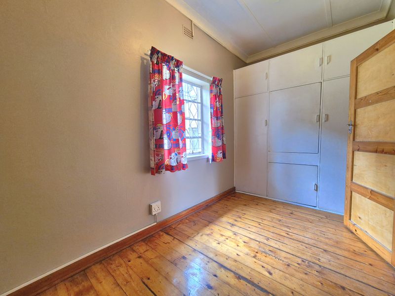 LOVELY HOME WITH A FLATLET FOR SALE! - Photo 10