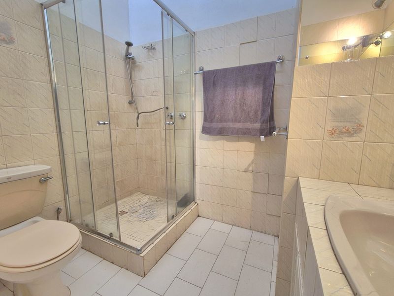 WHY RENT WHEN YOU CAN BUY?! - Photo 10