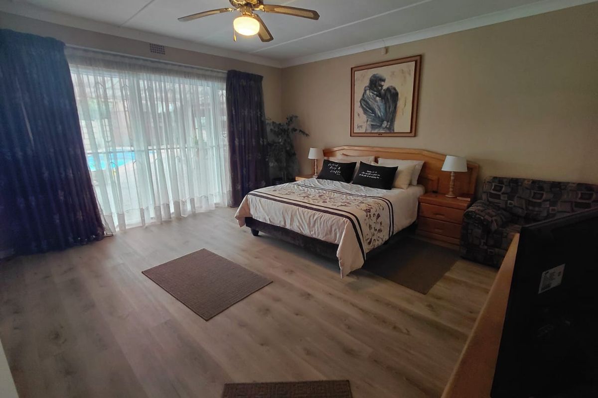 This is it!!!!! YOU ARE HOME.... - Photo 3