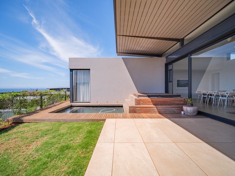 Luxurious 5-Bedroom Home with Panoramic Sea Views in Gold Coast Estate, Sibaya - Photo 4