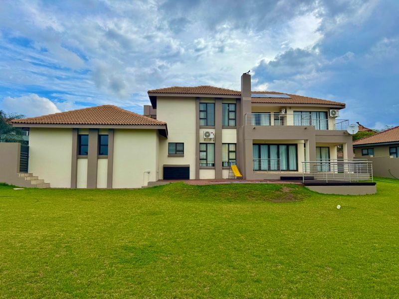 Executive 4 Bedroom Family Residence For Sale - Bankenveld Golf Estate - Photo 2
