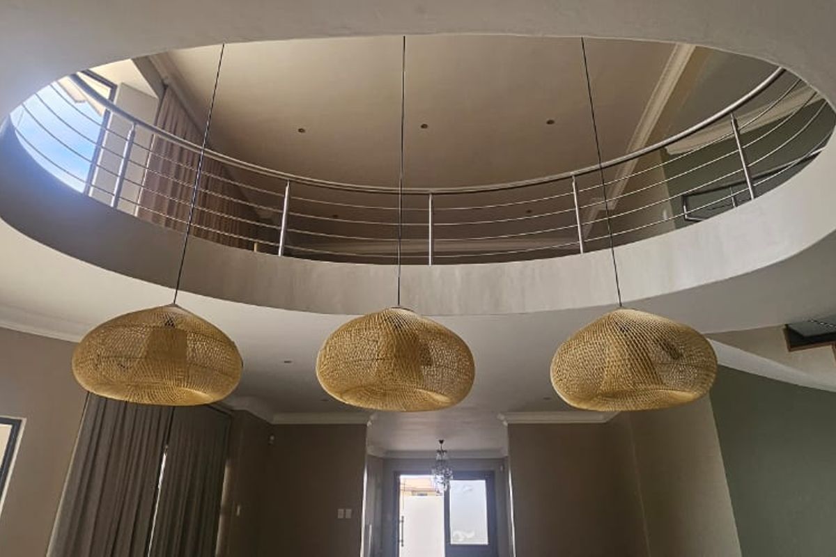 Come and experience luxury living is this modern property in a upmarket estate. - Photo 4