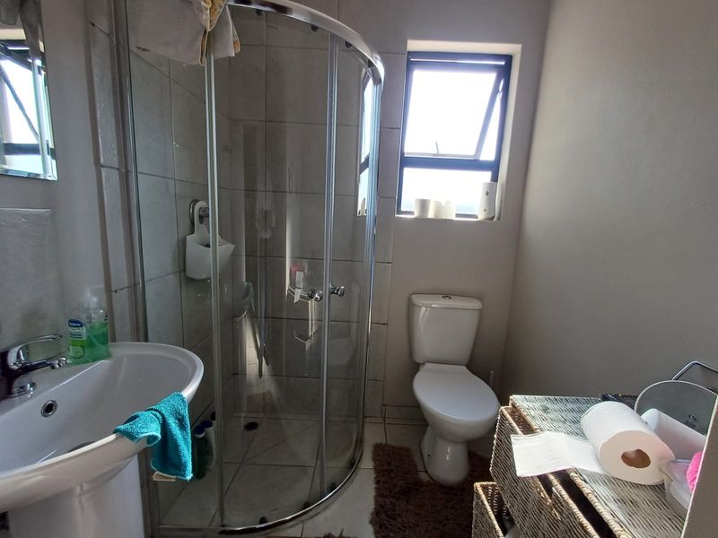 Modern 3-Bedroom Apartment For Sale — Style Meets Convenience - Photo 7