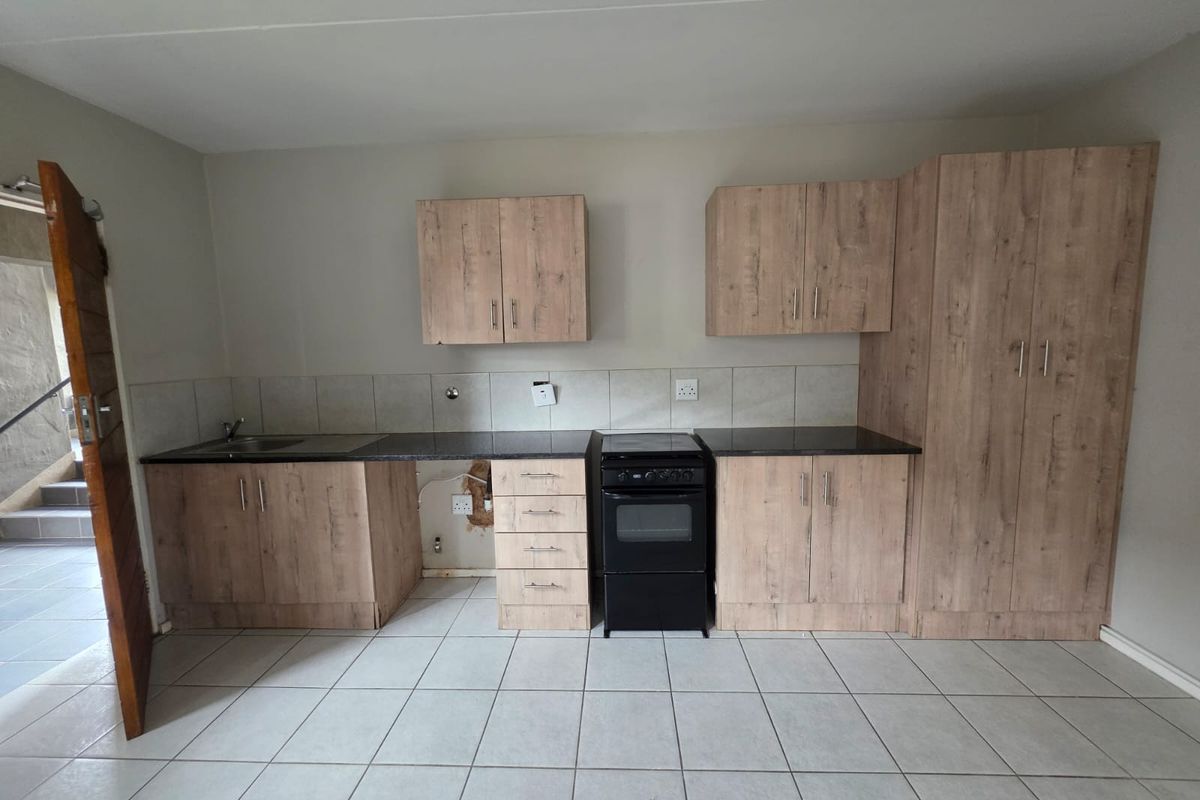 Modern 3-Bedroom Apartment For Sale — Style Meets Convenience - Photo 4