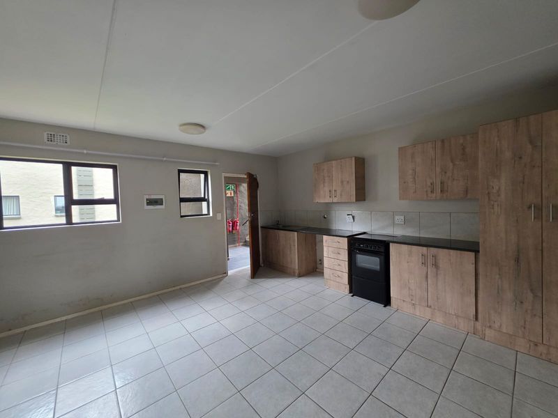 Modern 3-Bedroom Apartment For Sale — Style Meets Convenience - Photo 3