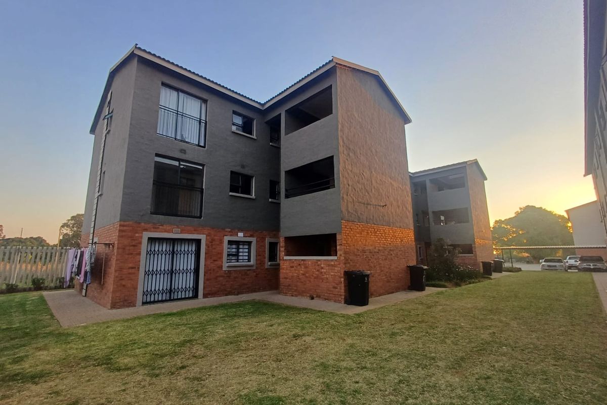 Modern 3-Bedroom Apartment For Sale — Style Meets Convenience - Photo 2