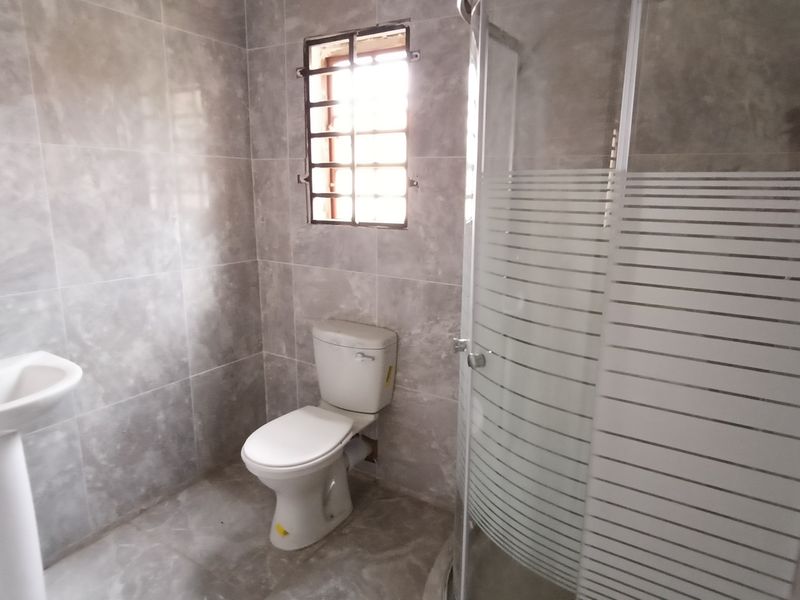 4 Bedroom for sale in secure estate. - Photo 10