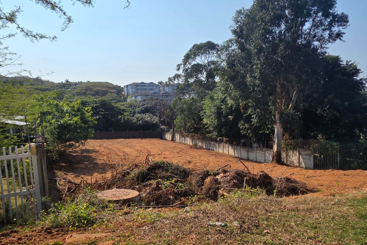 Prime Vacant Land in the Heart of Ballito – 1319m2 of Unlimited Potential - Photo 2