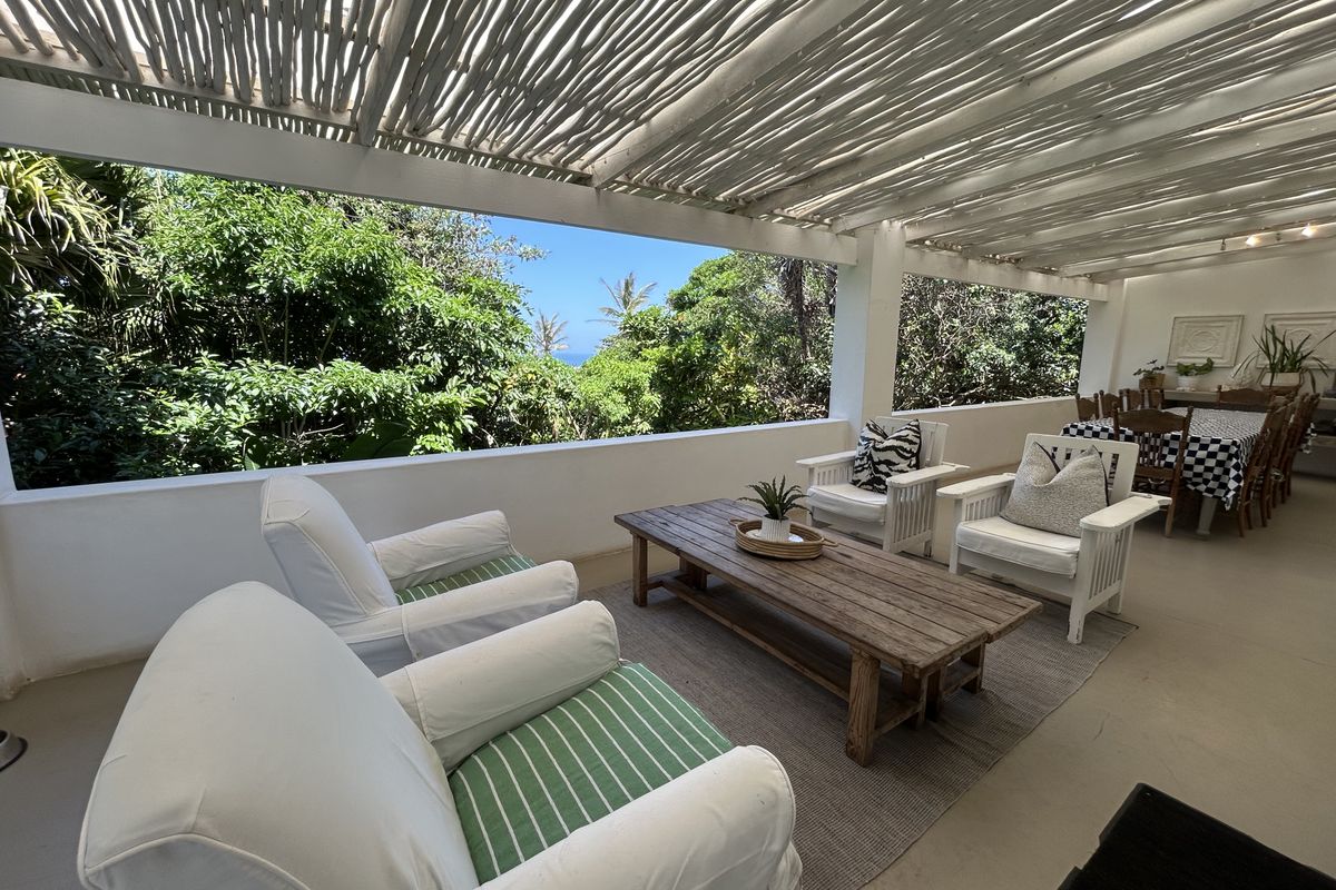 Coastal Charm Meets Modern Living – Steps from the Beach - Photo 4