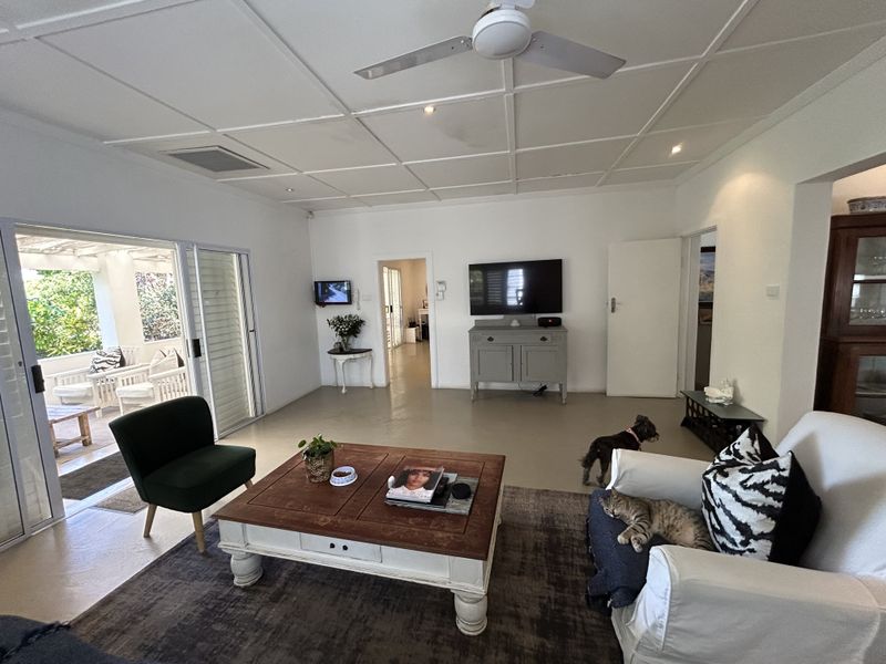 Coastal Charm Meets Modern Living – Steps from the Beach - Photo 5