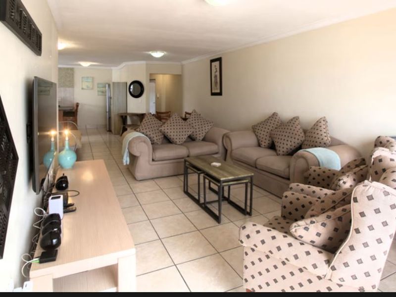 3 Bedroom Main Beach Apartment for Sale - Photo 3