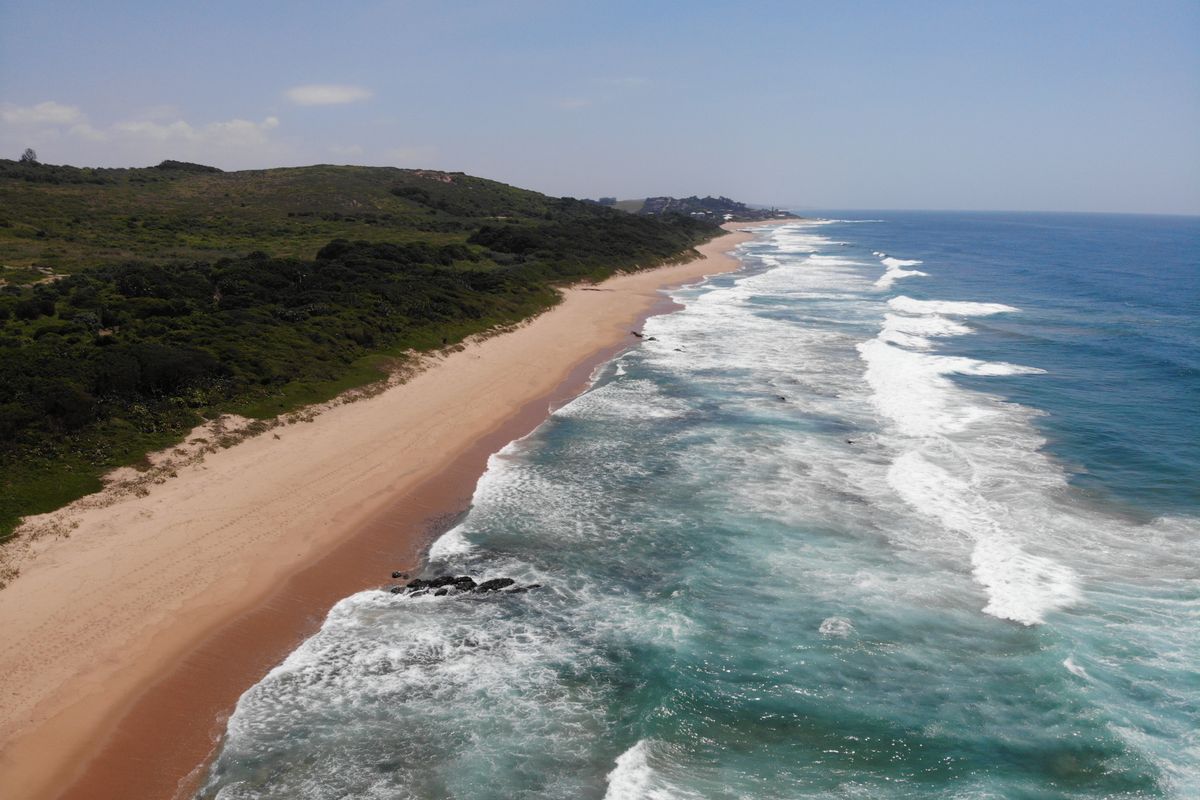 Front-Row Coastal Site with Ocean Views and Direct Beach Access - Photo 5