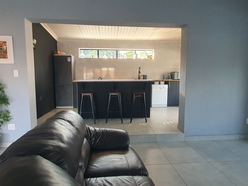 House For Sale In Heidelberg - Photo 3