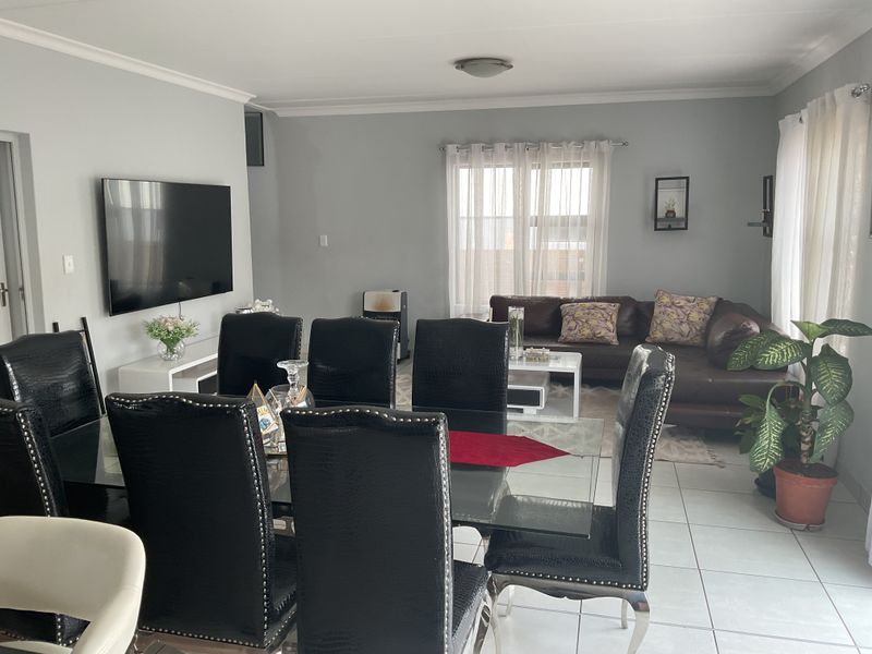 Duplex For Sale In Centurion - Photo 5