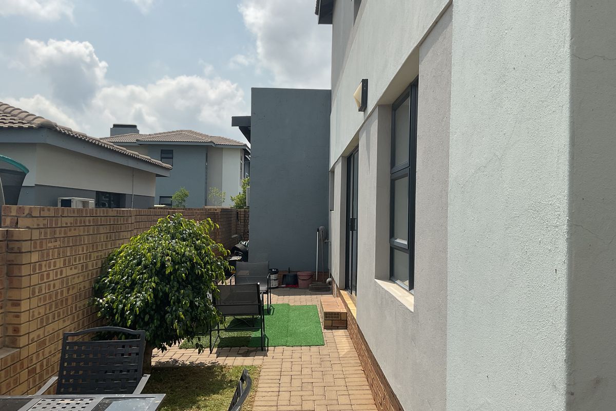 Duplex For Sale In Centurion - Photo 3