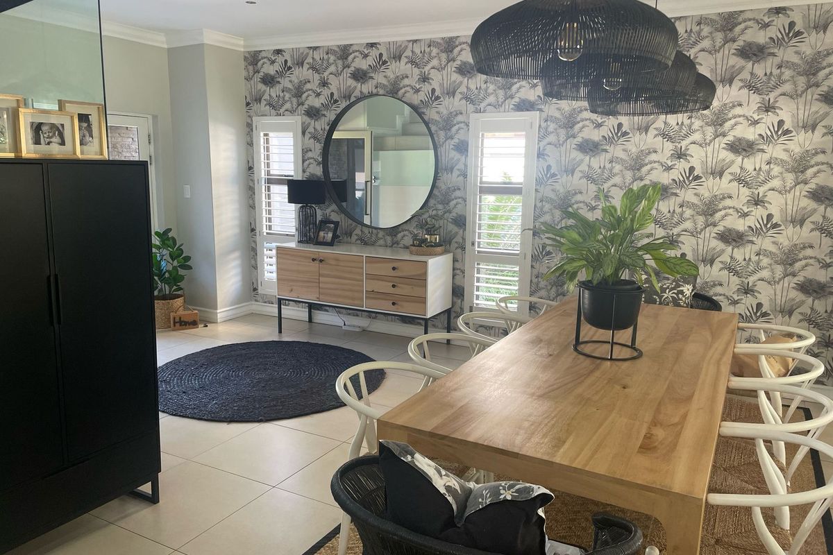 Upmarket 3 bedroom house Mzingazi golf estate - Photo 2