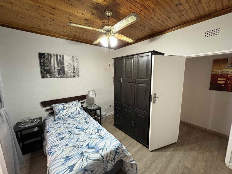 Magnificent & Neat As A Pin Property In The Prime Location Of SE 3 - Photo 10