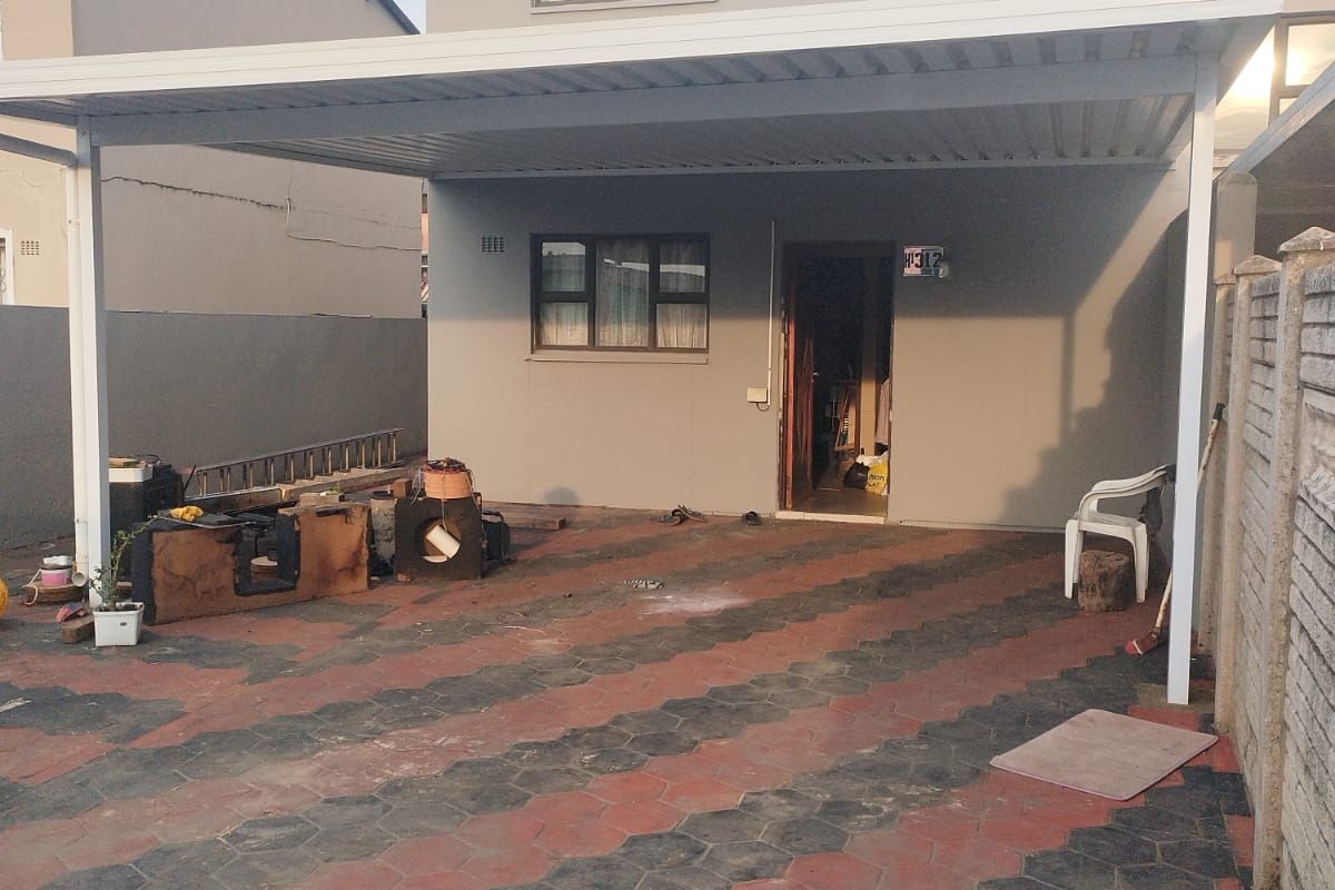 House For Sale In Esikhawini - Photo 4