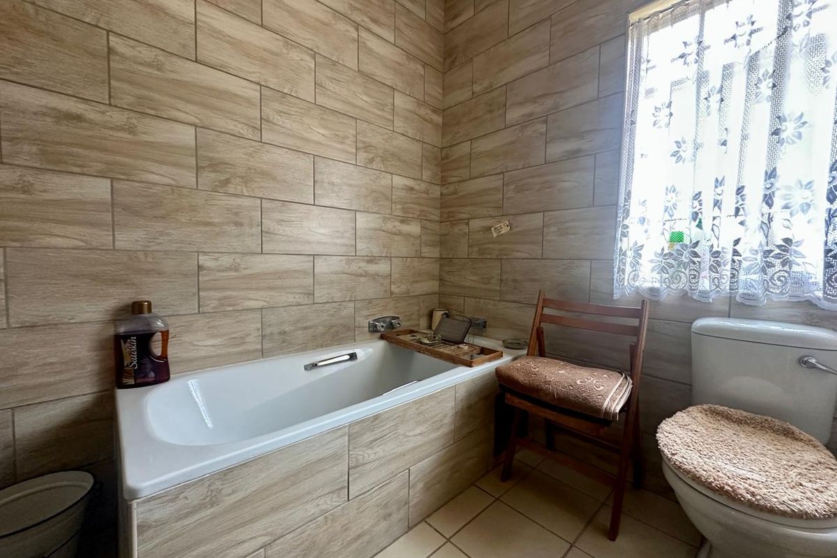 Beautiful 2 bedroom in Sunair Park,Brakpan - Photo 2