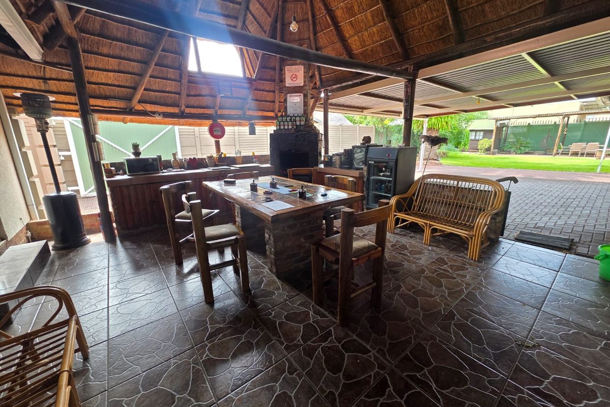 Stunning Family Home for Sale in Vaalpark - Photo 4