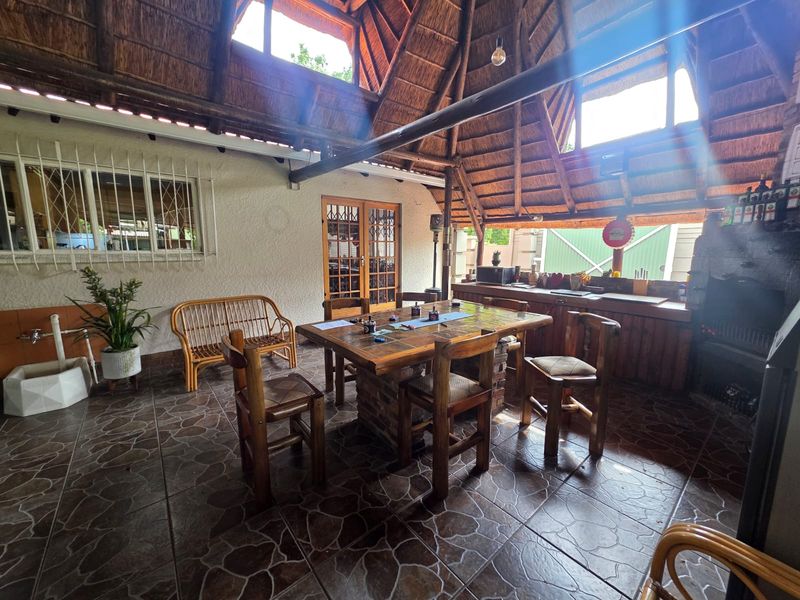 Stunning Family Home for Sale in Vaalpark - Photo 3