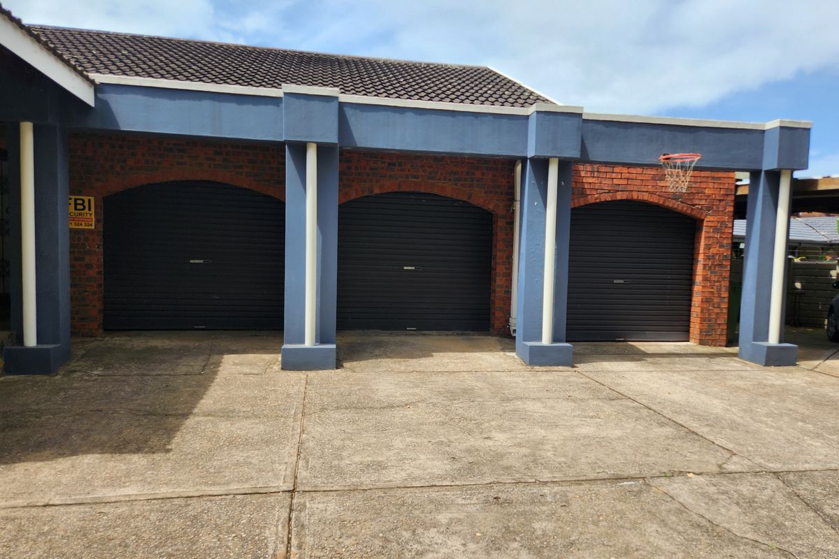 New on the market for sale!! - Photo 2