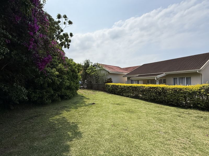 Level Stand for Sale in Manor Estate - Photo 3