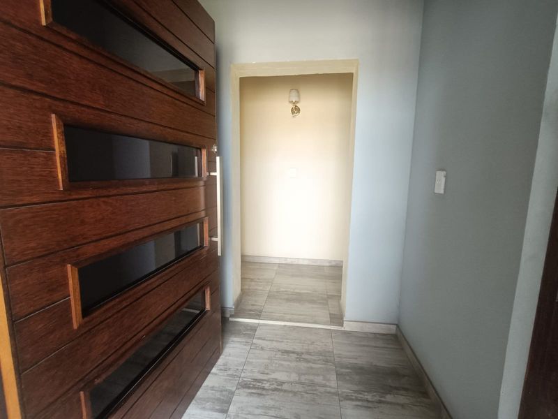 Designer’s Dream – Move-In Ready with Room to Create - Photo 4