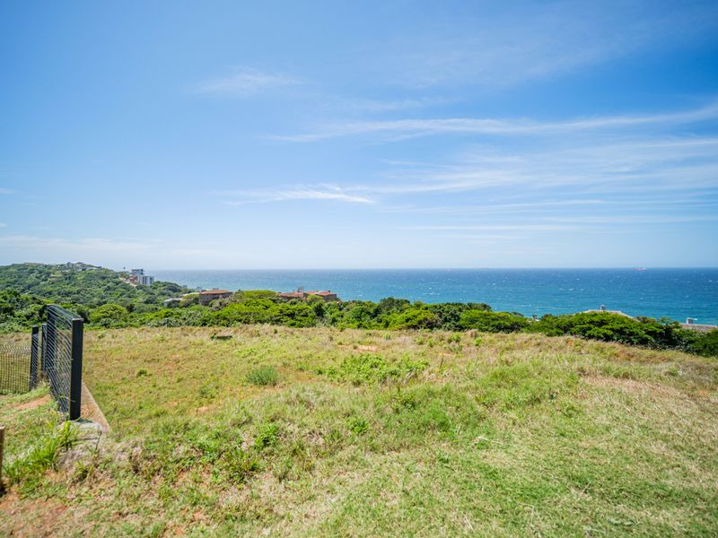 3 separate Land opportunities with sea views in a luxurious Gold Coast Estate - Photo 4