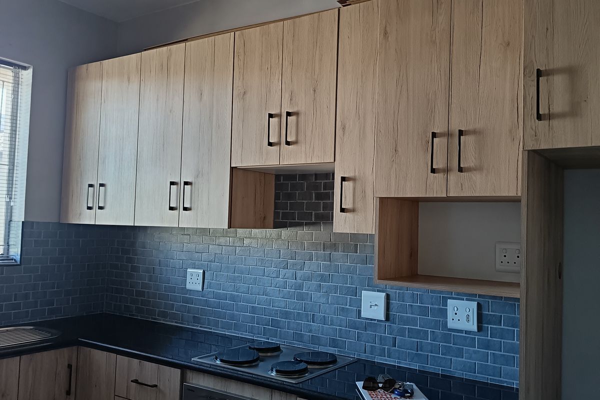 Stunning spacious flat with modern finishes - Photo 2