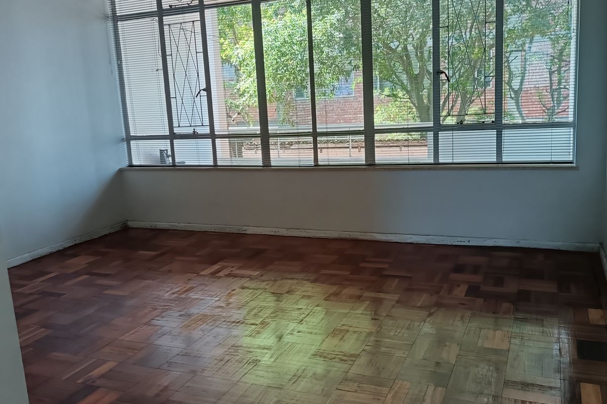 Stunning spacious flat with modern finishes - Photo 4