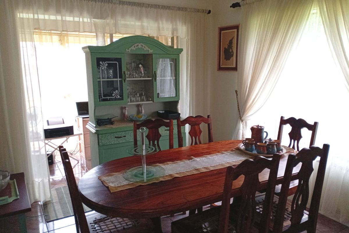 Neat as a Pin 4 Bedroom Home in Evander - Photo 5